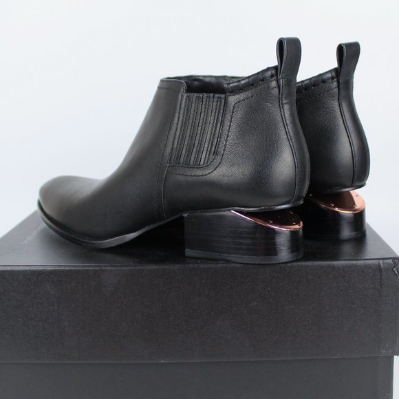 NEW ALEXANDER WANG Kori Cut Out Heel Ankle Boot - Picture 2 of 16